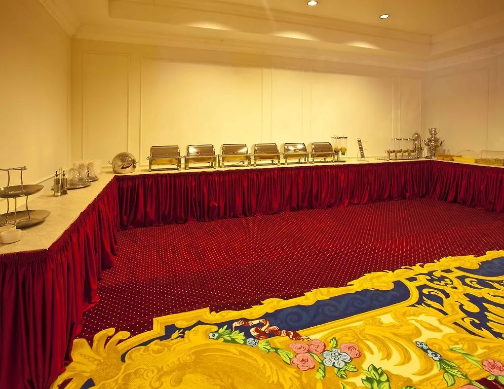 Royal Congress Hotel Κίεβο