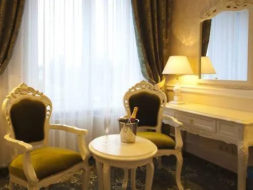 Royal Congress Hotel Κίεβο
