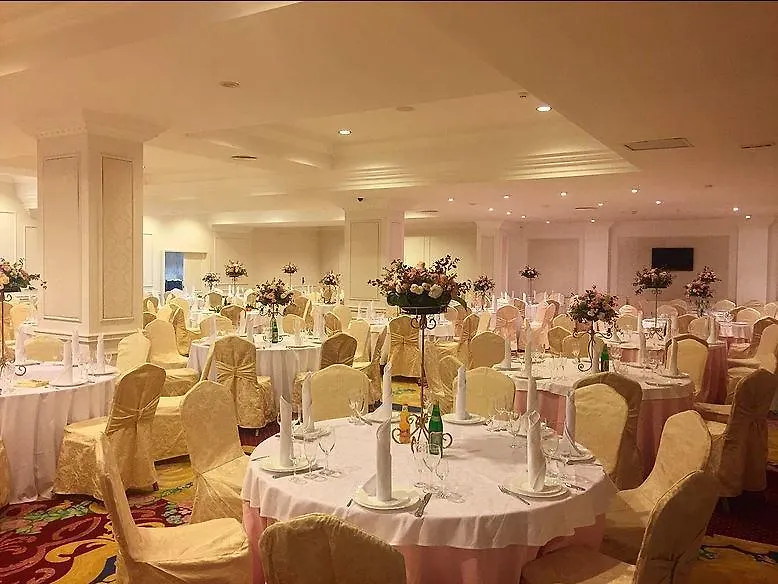 Royal Congress Hotel Κίεβο